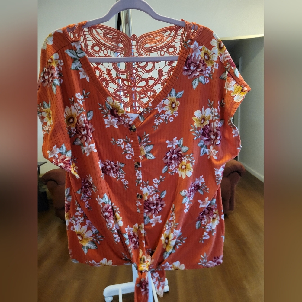 Bobbie Brooks Orange Floral Lace Blouse